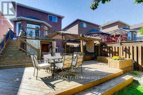345 Rushbrook Drive, Newmarket, Ontario  L3X 2B9 - Photo 2 - N13866486