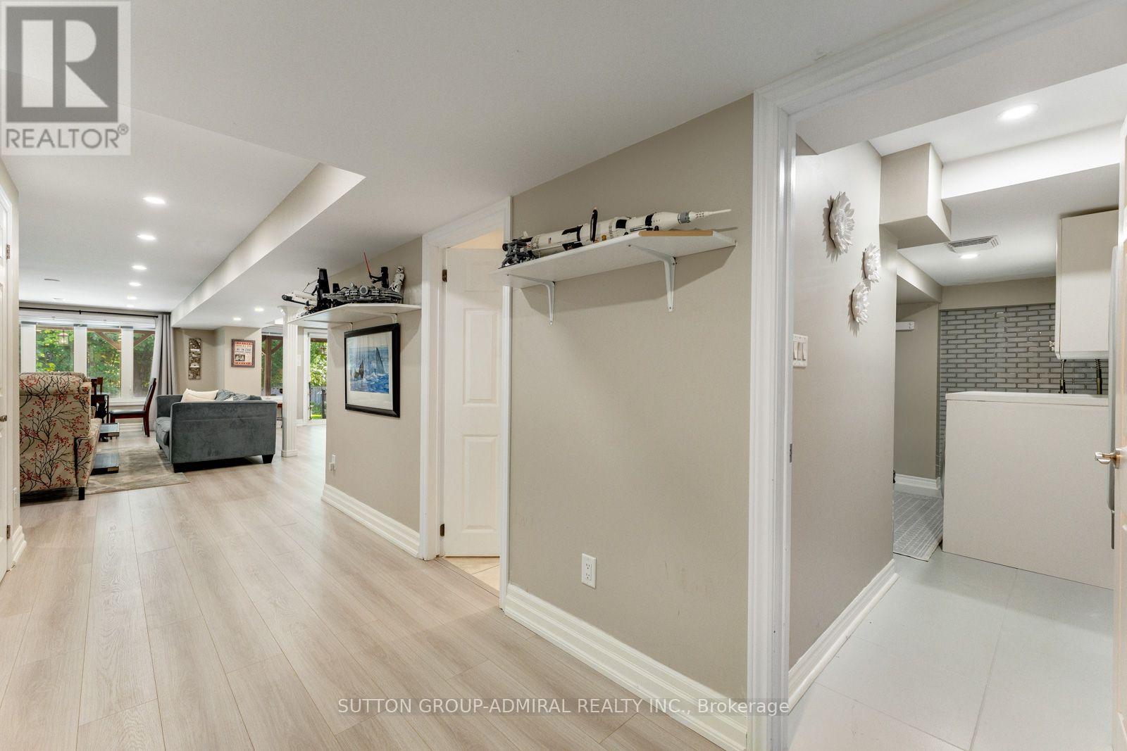 55 Maverick Crescent, Vaughan, Ontario  L6A 4L1 - Photo 39 - N13866488