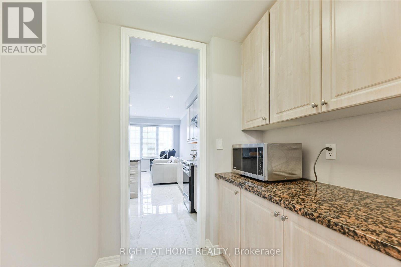 10490 Victoria Square Boulevard, Markham, Ontario  L6C 0A4 - Photo 13 - N13866534