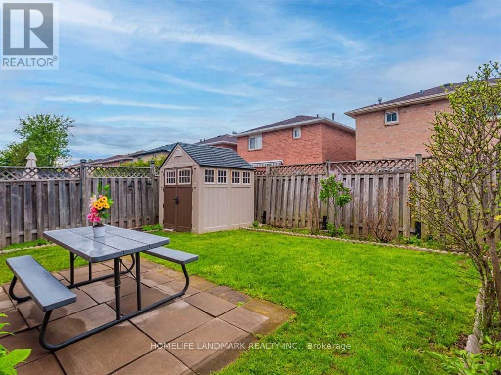 49 Chelwood Drive, Vaughan (Brownridge), Ontario  L4J 7J1 - Photo 12 - N13866618