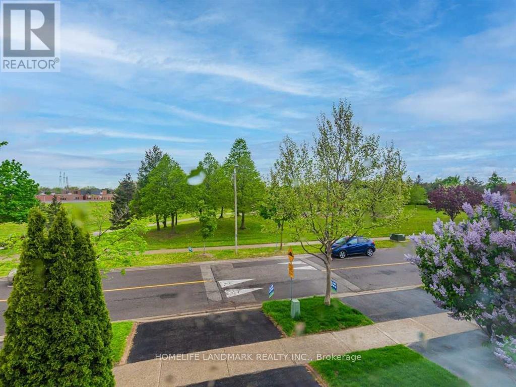 49 Chelwood Drive, Vaughan (Brownridge), Ontario  L4J 7J1 - Photo 2 - N13866618