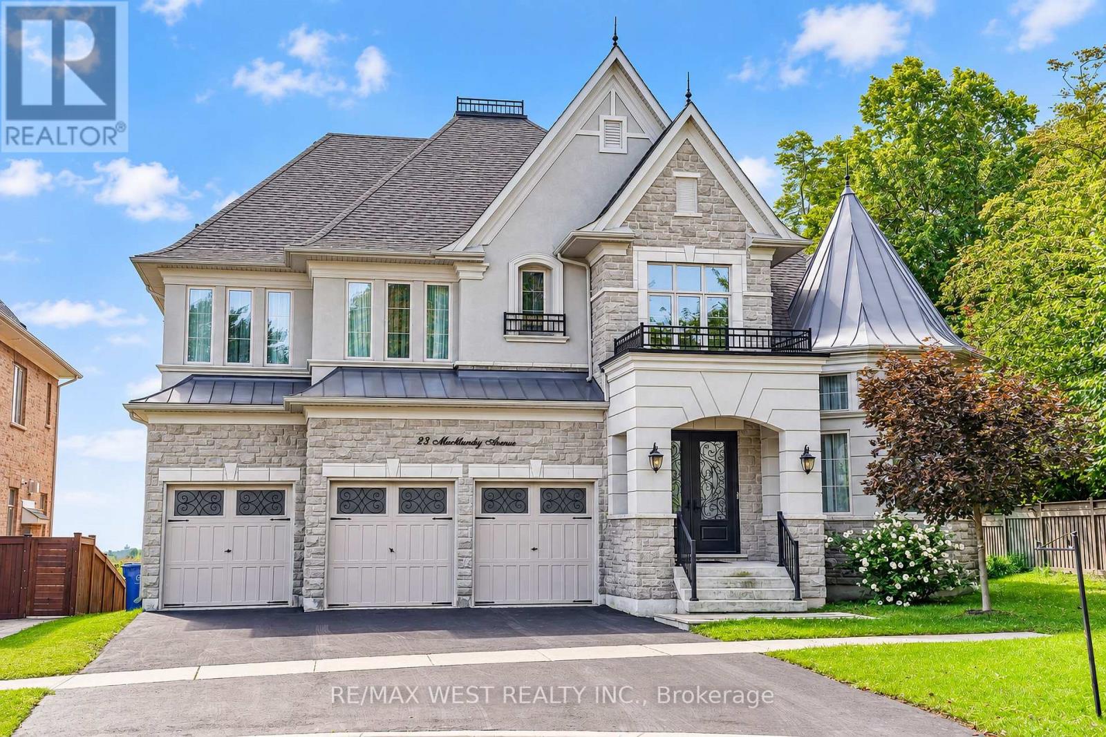 23 Macmurchy Avenue, King, Ontario  L0J 1C0 - Photo 1 - N13866760