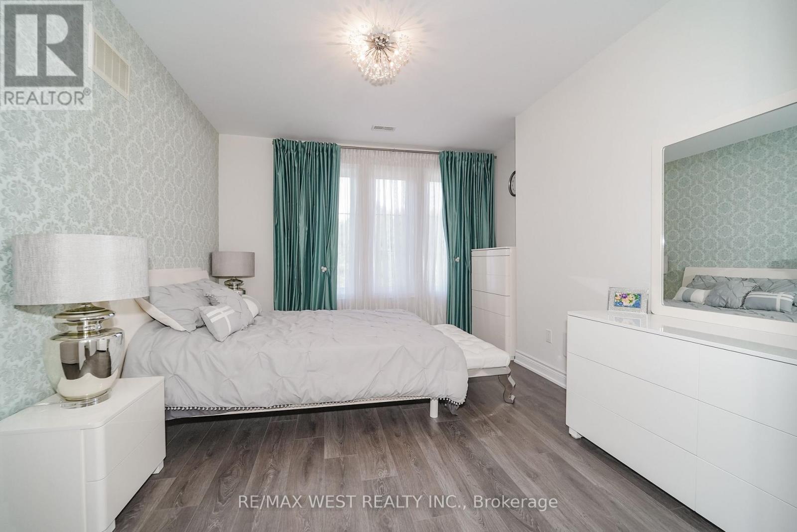 23 Macmurchy Avenue, King, Ontario  L0J 1C0 - Photo 18 - N13866760