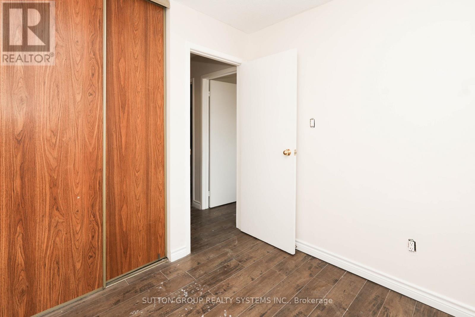4118 Teakwood Drive, Mississauga, Ontario  L5C 3L6 - Photo 14 - W13866530
