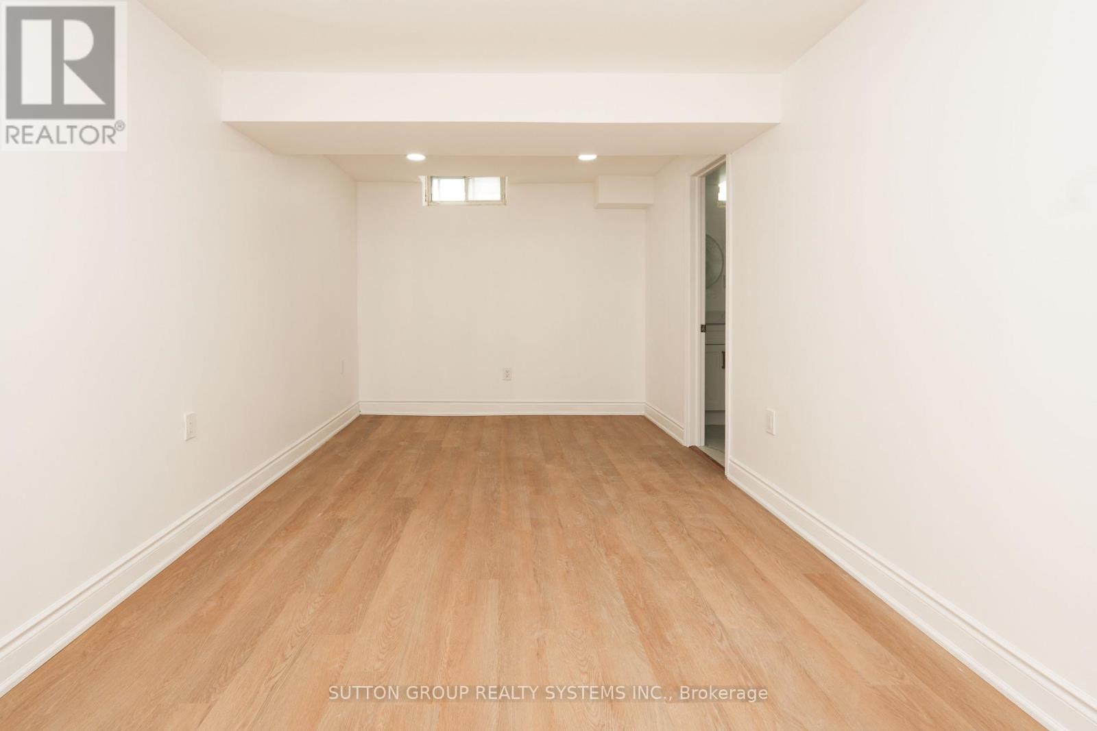 4118 Teakwood Drive, Mississauga, Ontario  L5C 3L6 - Photo 16 - W13866530
