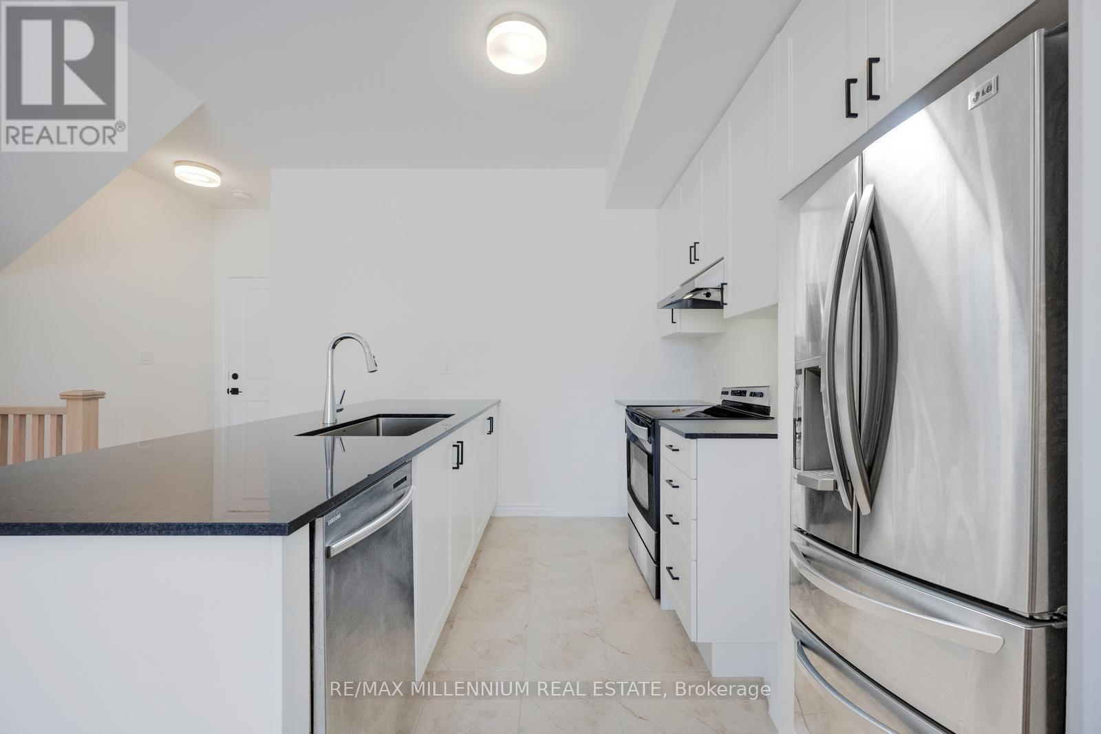 Main - 50 Thornbird Crescent, Brampton, Ontario  L7A 0B8 - Photo 12 - W13866584