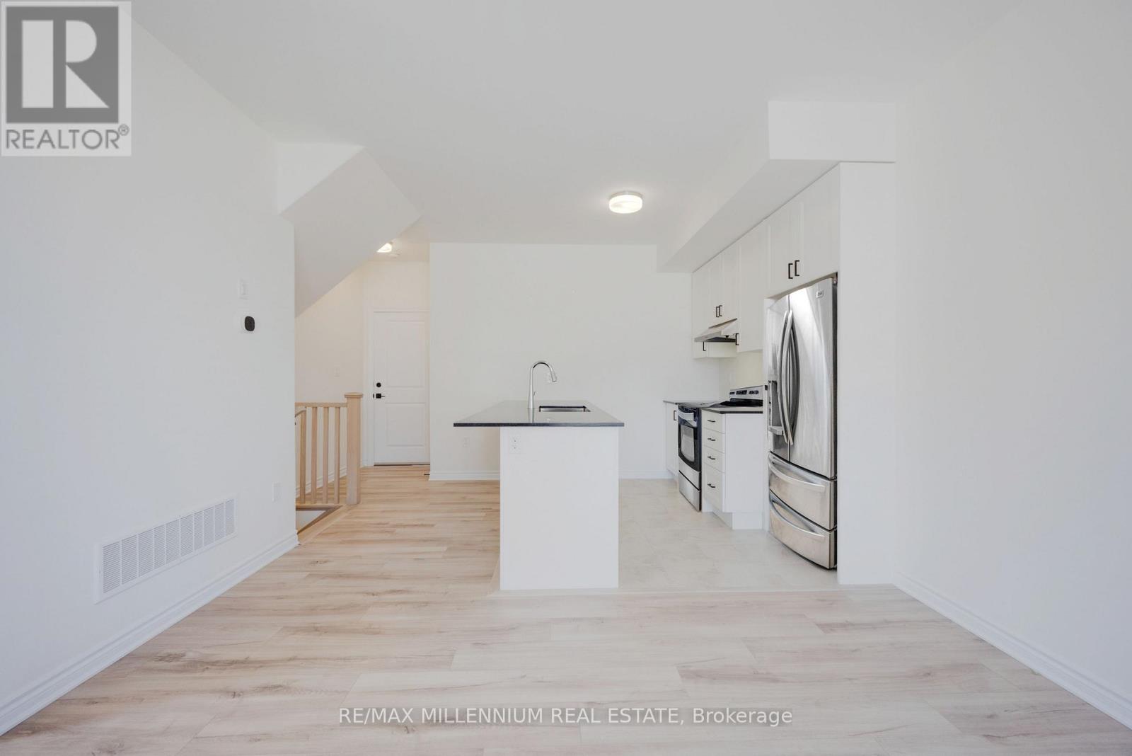 Main - 50 Thornbird Crescent, Brampton, Ontario  L7A 0B8 - Photo 17 - W13866584