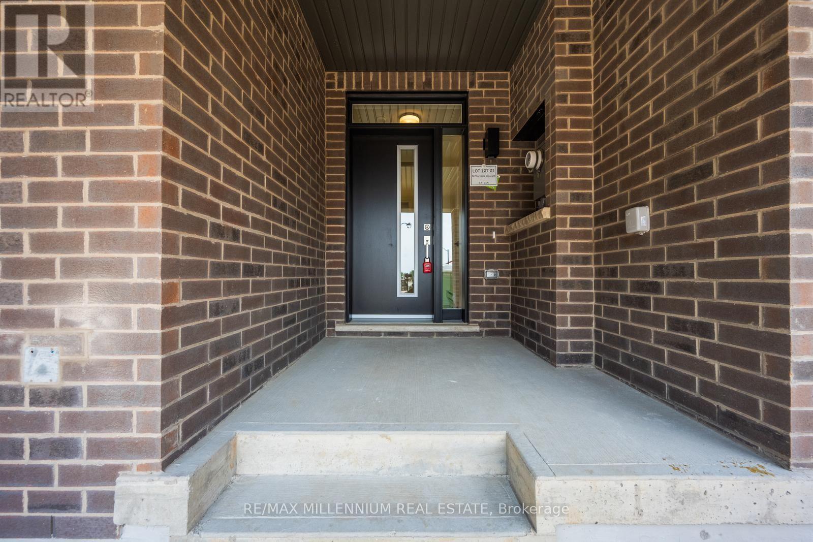 Main - 50 Thornbird Crescent, Brampton, Ontario  L7A 0B8 - Photo 6 - W13866584