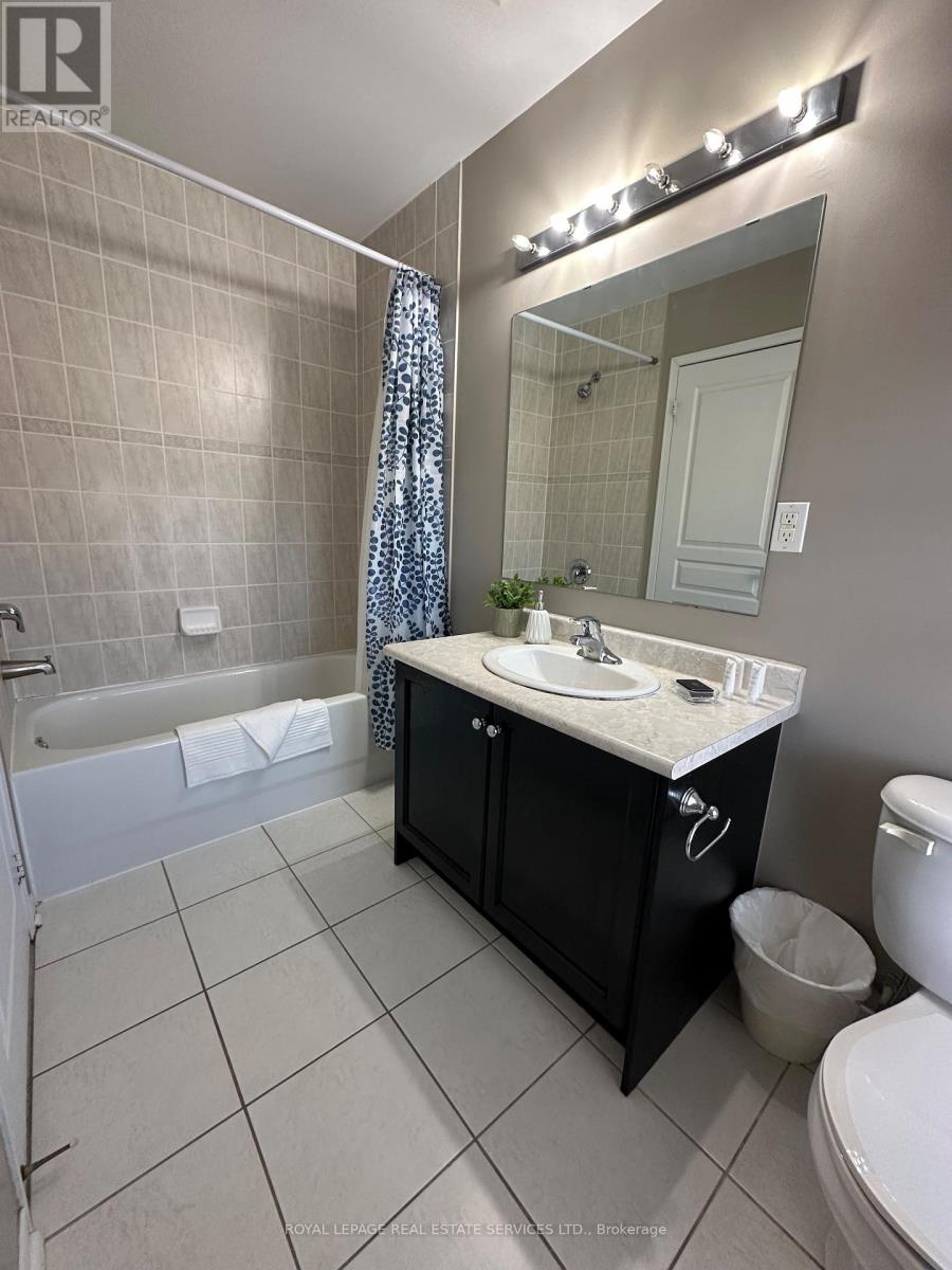 Furnished - 2353 Saddlecreek Crescent, Oakville (Wm Westmount), Ontario  L6M 5J7 - Photo 16 - W13866648