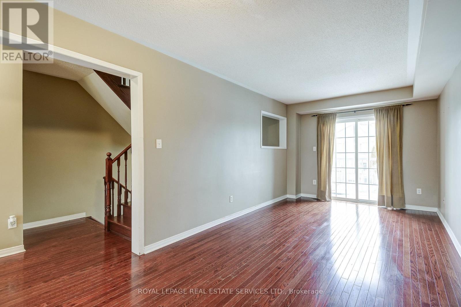 Furnished - 2353 Saddlecreek Crescent, Oakville (Wm Westmount), Ontario  L6M 5J7 - Photo 7 - W13866648