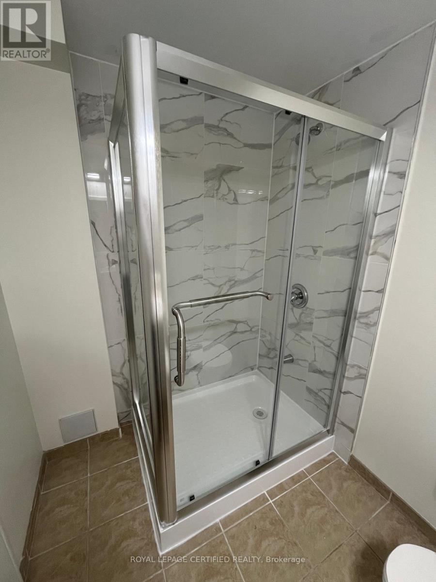 Bsmt - 31 Everingham Circle, Brampton, Ontario  L6R 0R7 - Photo 12 - W13866742