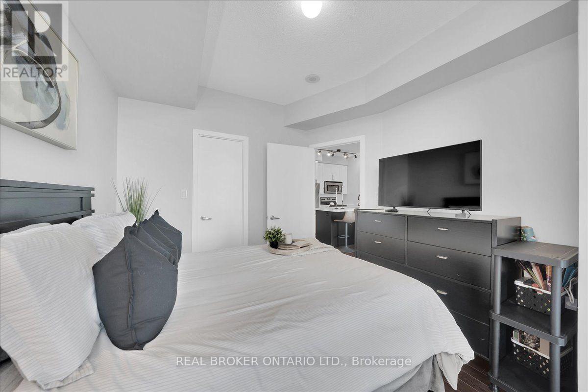 805 - 4065 Brickstone Mews, Mississauga, Ontario  L5B 0G3 - Photo 8 - W13866790