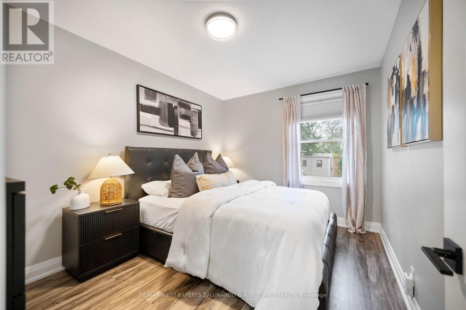 56 Roxaline Street, Toronto, Ontario  M9P 2Y9 - Photo 26 - W13866804