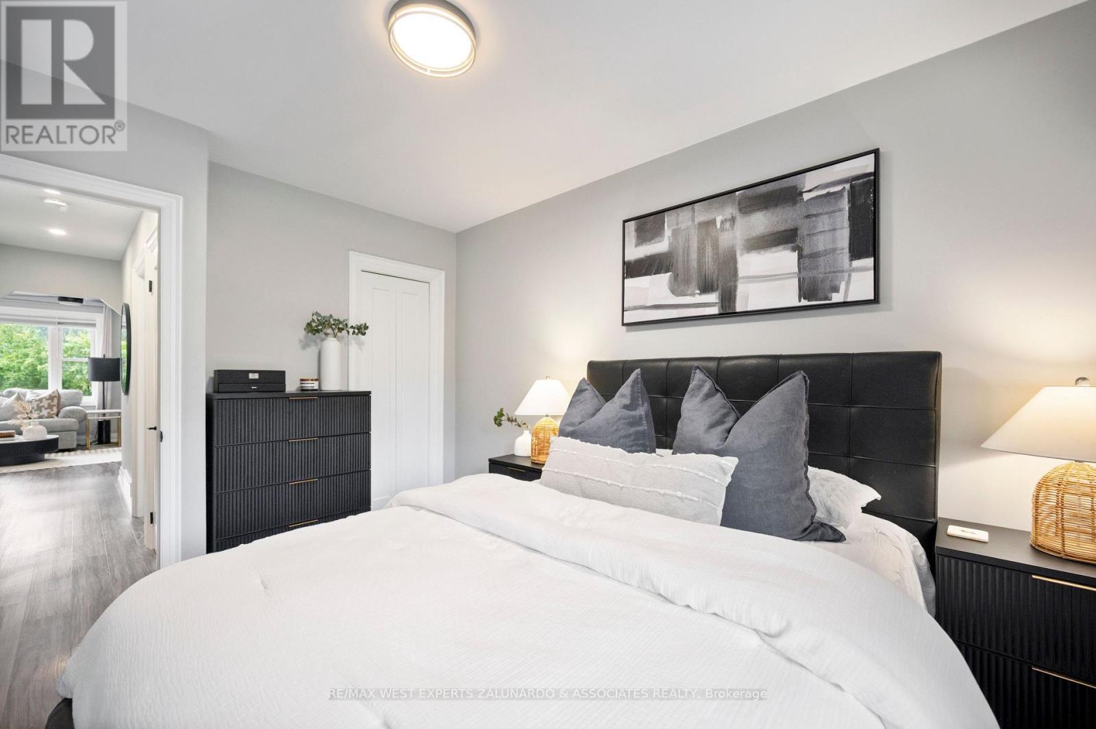 56 Roxaline Street, Toronto, Ontario  M9P 2Y9 - Photo 29 - W13866804