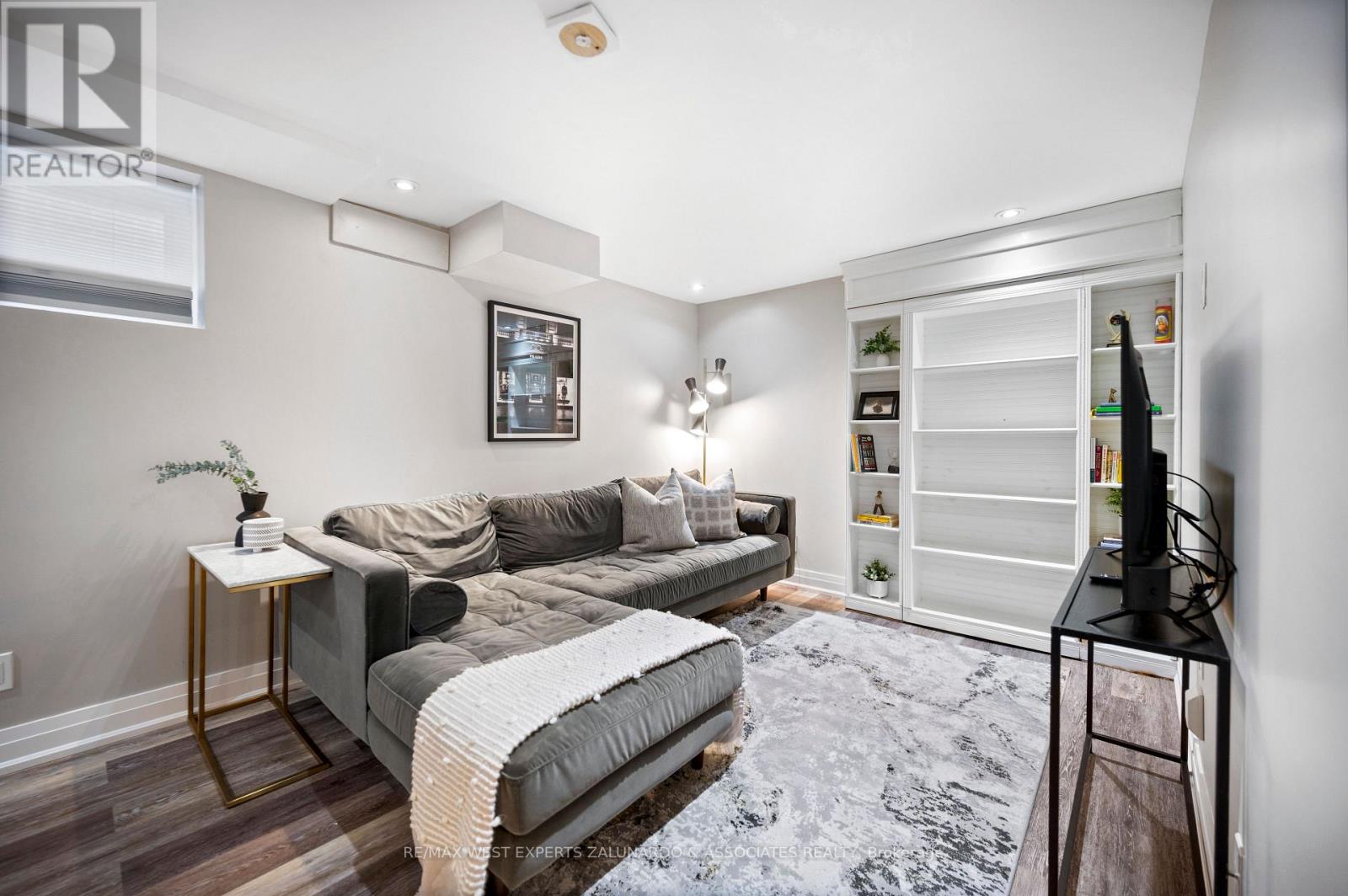 56 Roxaline Street, Toronto, Ontario  M9P 2Y9 - Photo 38 - W13866804