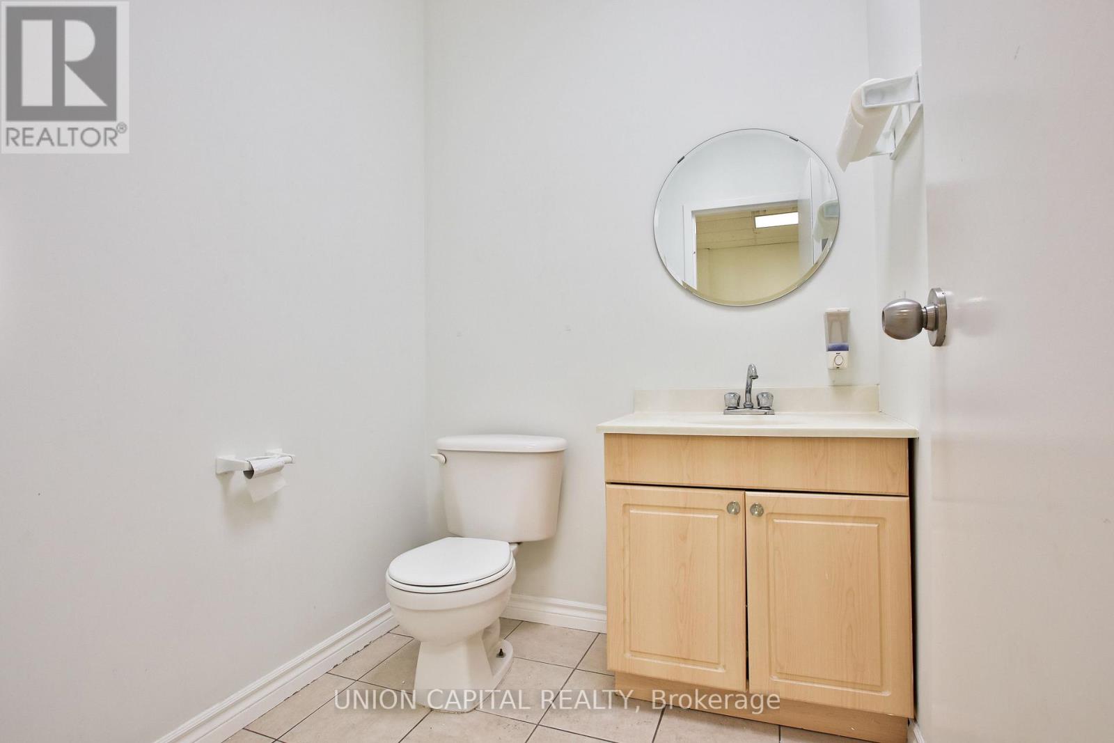 34 - 20 Wertheim Court, Richmond Hill (Beaver Creek Business Park), Ontario  L4B 3A8 - Photo 10 - N12834006