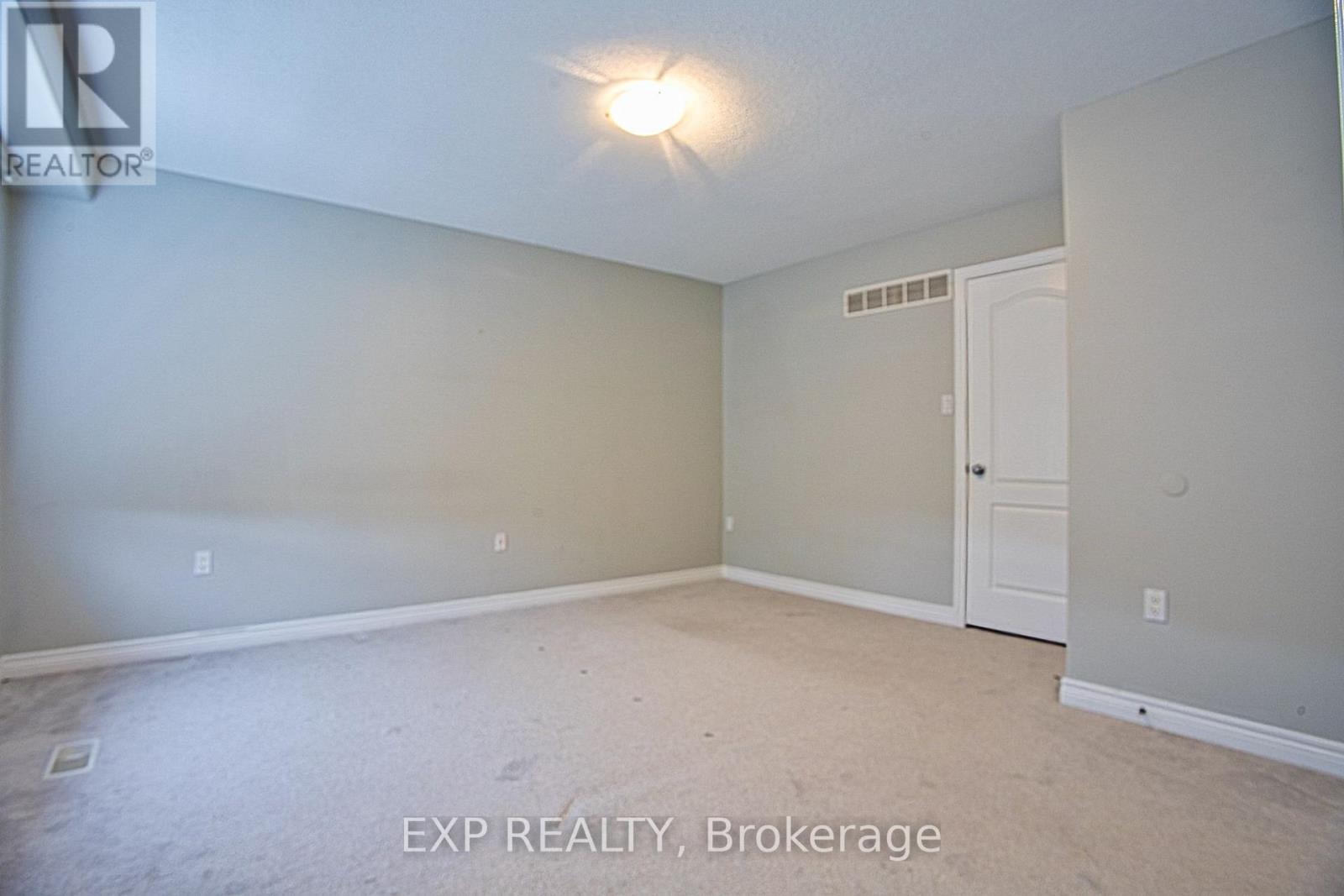 Main - 52 Dartmouth Gate, Hamilton, Ontario  L8E 0B9 - Photo 16 - X13866692