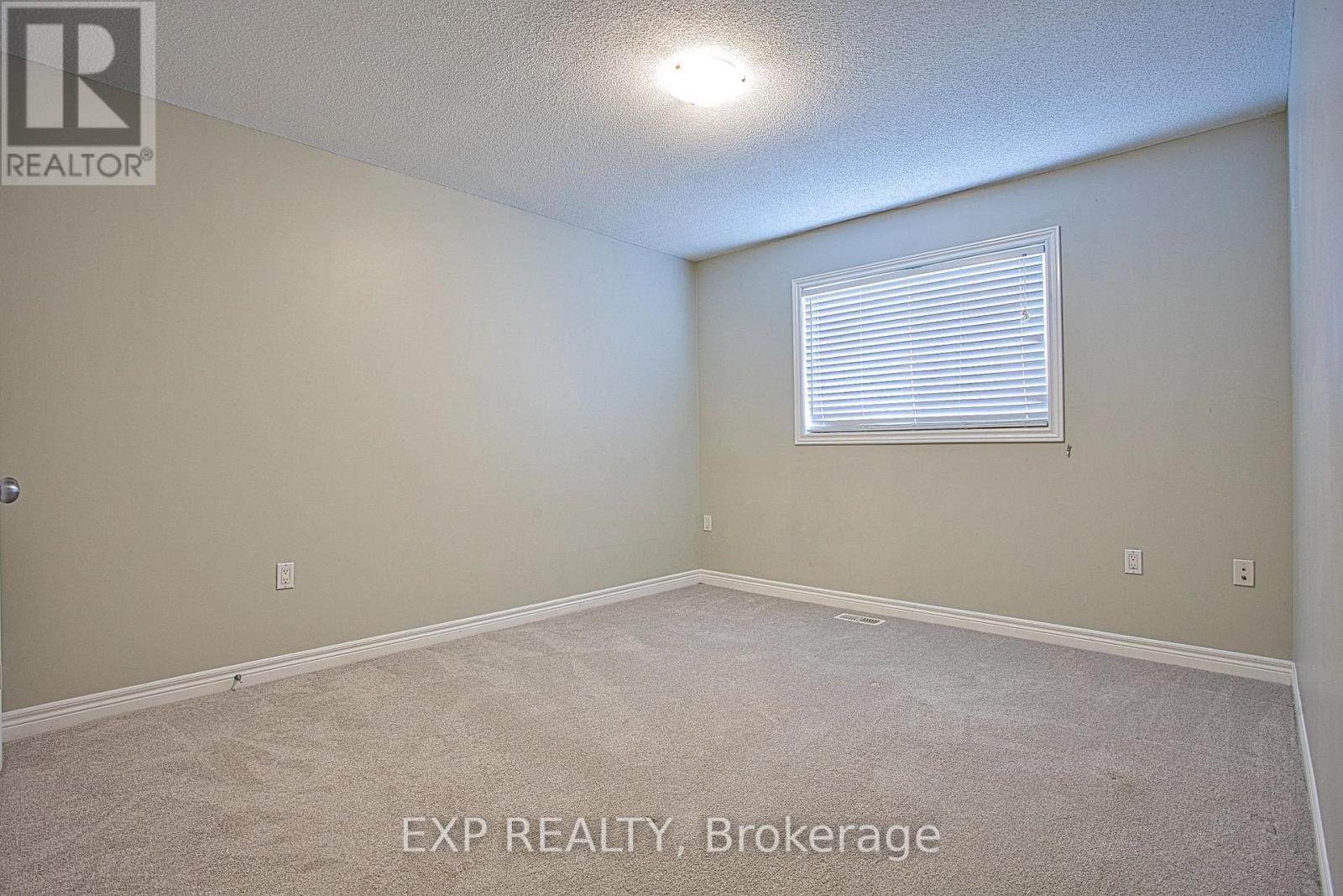 Main - 52 Dartmouth Gate, Hamilton, Ontario  L8E 0B9 - Photo 19 - X13866692