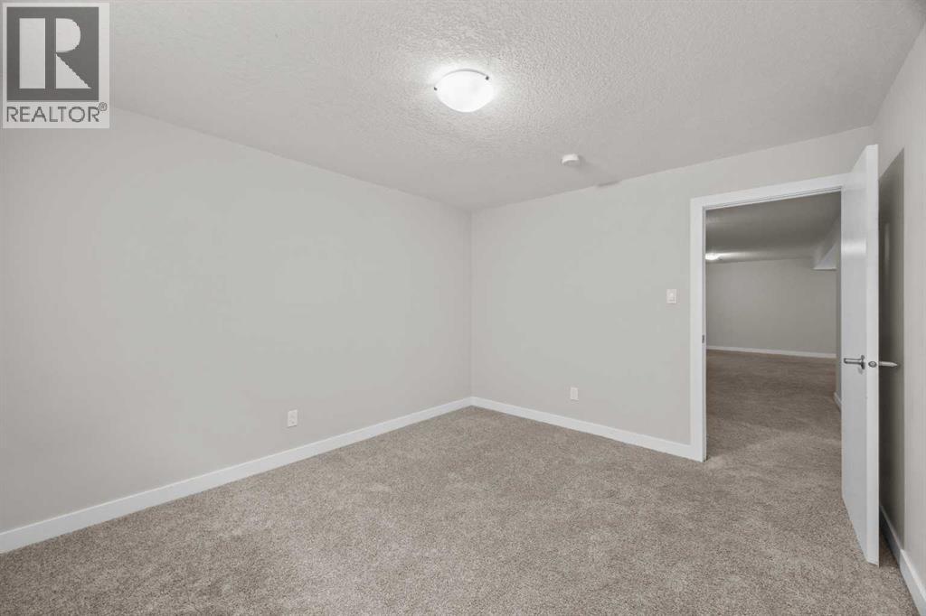 48 Selkirk Drive Sw, Calgary, Alberta  T2W 0M2 - Photo 33 - A2349584