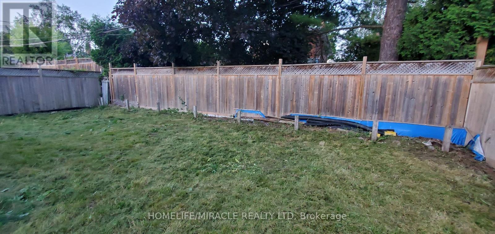 Main Floor - 253 Wilson Road N, Oshawa, Ontario  L1G 6E3 - Photo 32 - E13865010