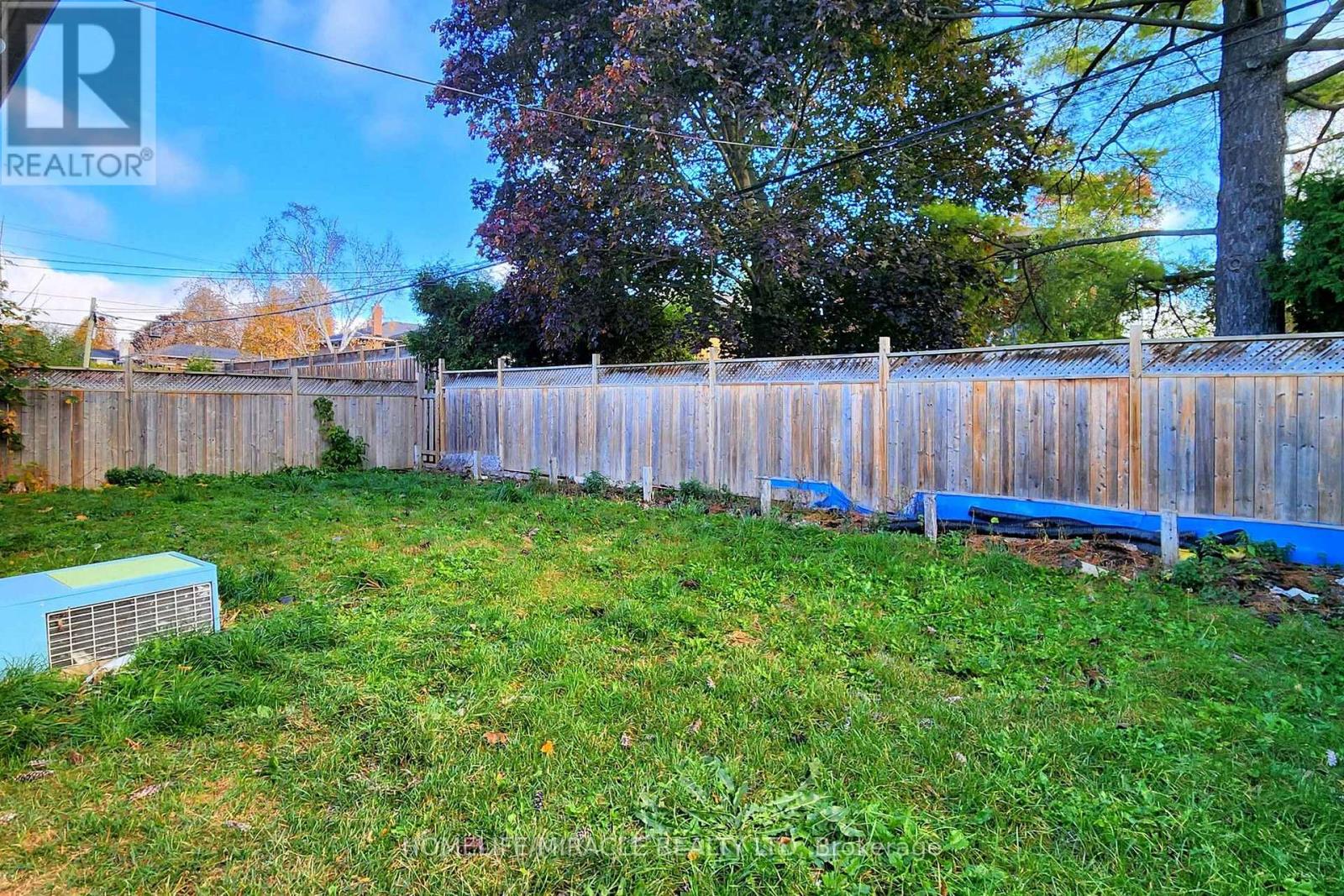 Main Floor - 253 Wilson Road N, Oshawa, Ontario  L1G 6E3 - Photo 29 - E13865010