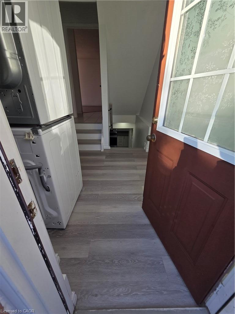 264 Holbeach Court Unit# Lower, Waterloo, Ontario  N2J 4Y7 - Photo 5 - 40869137