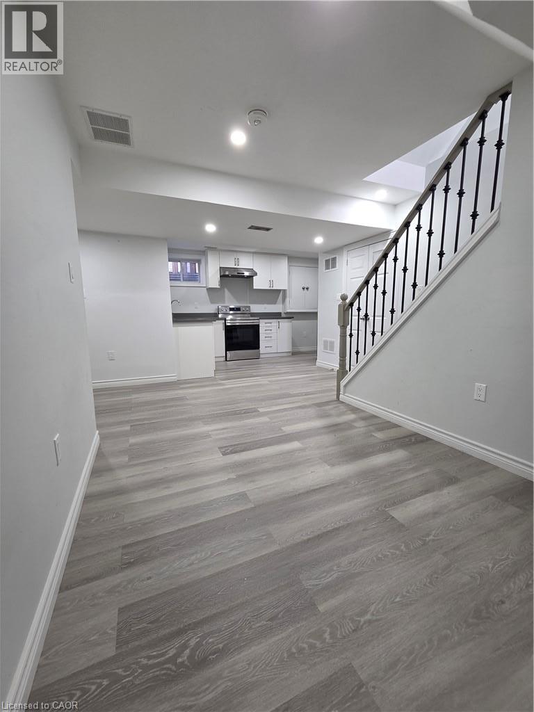 264 Holbeach Court Unit# Lower, Waterloo, Ontario  N2J 4Y7 - Photo 7 - 40869137
