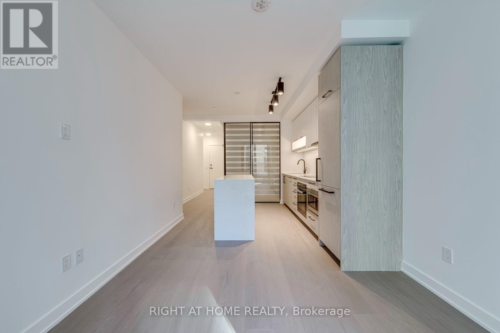 837 - 91 Montclair Avenue, Toronto, Ontario  M5P 0B1 - Photo 11 - C13866812