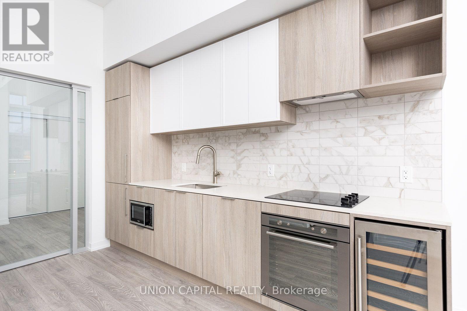 222 - 2020 Bathurst Street, Toronto, Ontario M5P 0A6 - Photo 6 - C13866906