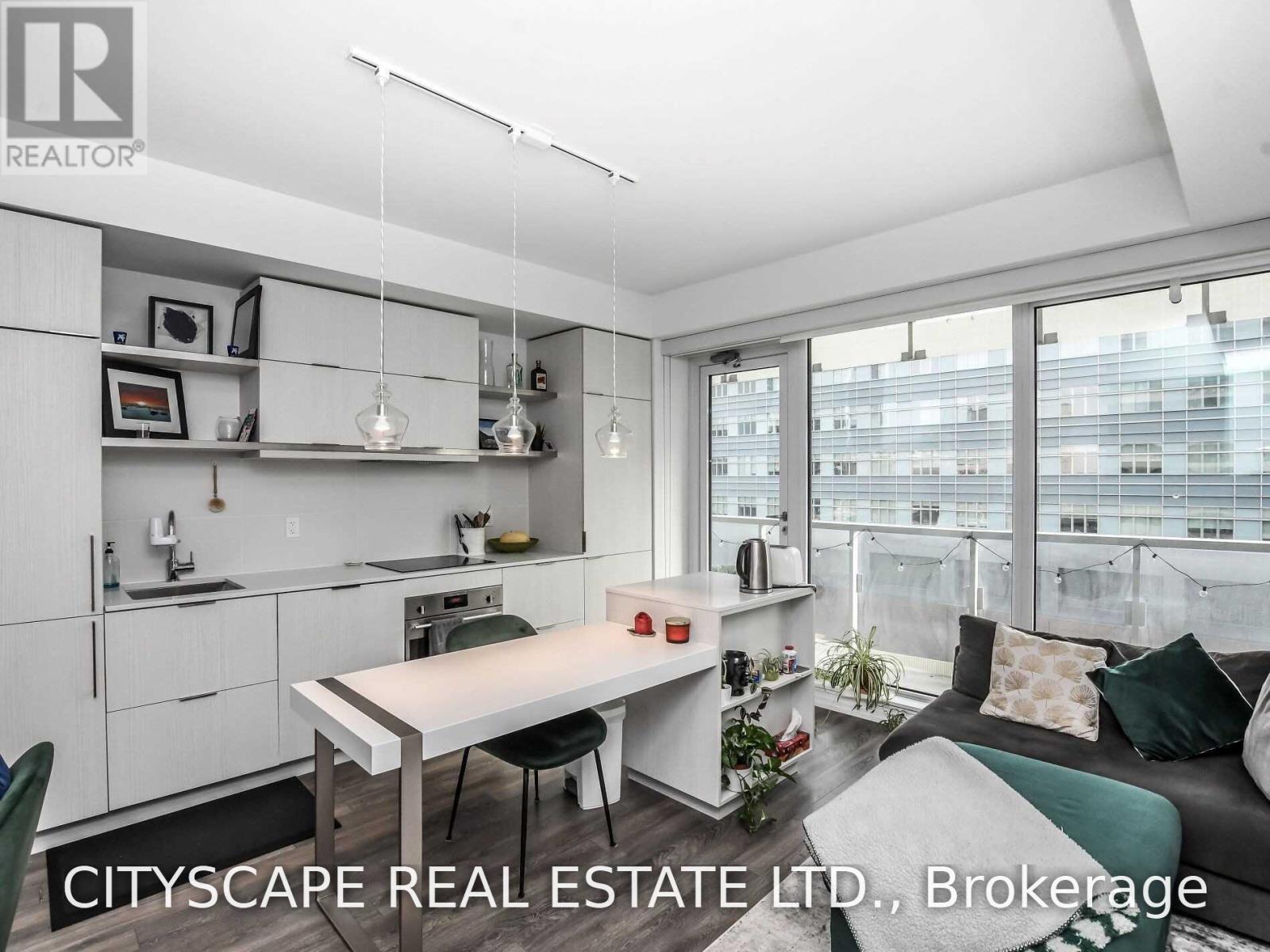 1504 - 197 Yonge Street, Toronto, Ontario  M5B 1M4 - Photo 6 - C13866940