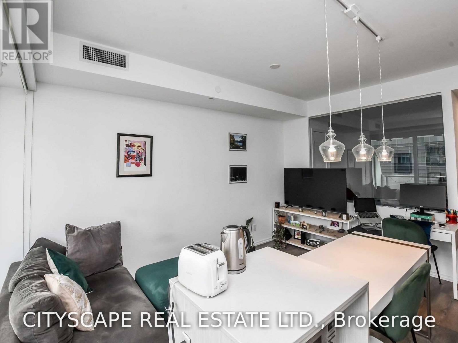 1504 - 197 Yonge Street, Toronto, Ontario  M5B 1M4 - Photo 7 - C13866940