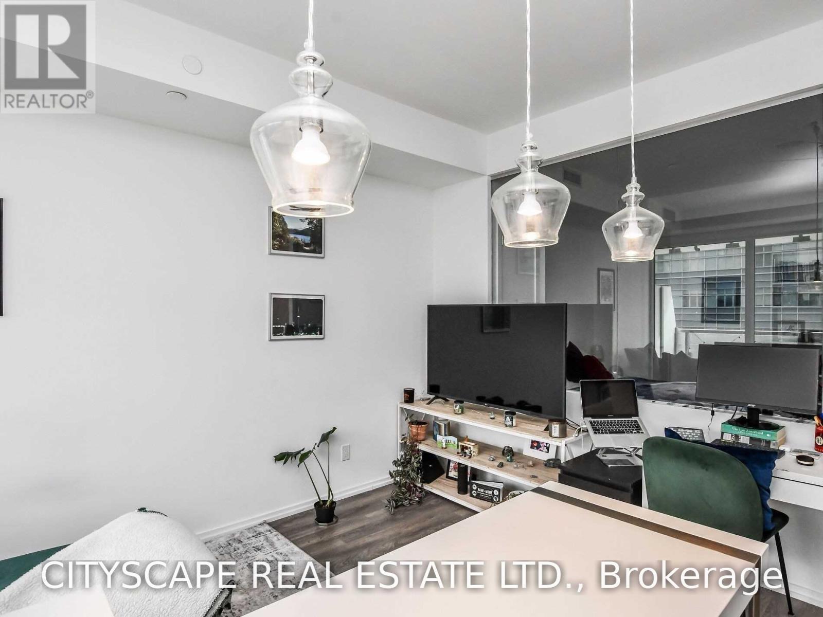 1504 - 197 Yonge Street, Toronto, Ontario  M5B 1M4 - Photo 8 - C13866940