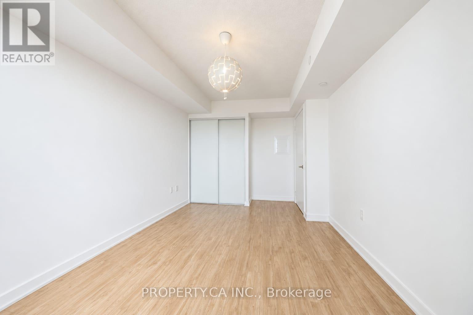 1209 - 1346 Danforth Road, Toronto (Eglinton East), Ontario  M1J 0A9 - Photo 11 - E13866934