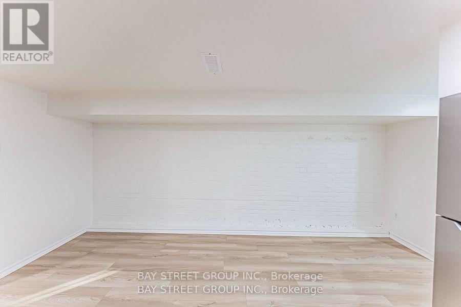 397 Kingston Road, Toronto, Ontario M4L 1V1 - Photo 17 - E13866954