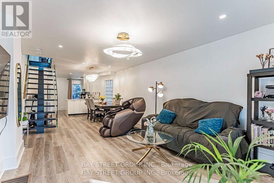 397 Kingston Road, Toronto, Ontario M4L 1V1 - Photo 8 - E13866954