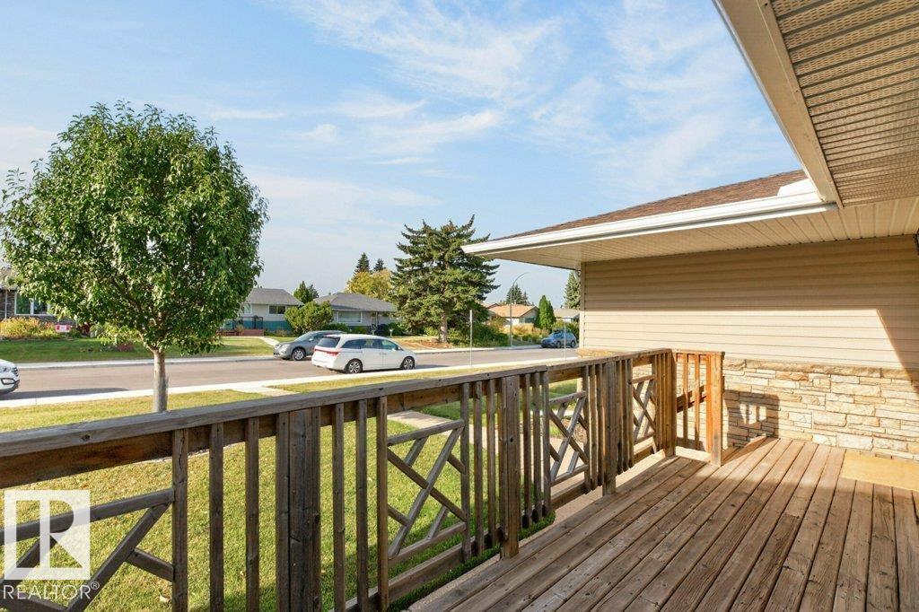 5412 90A AV NW