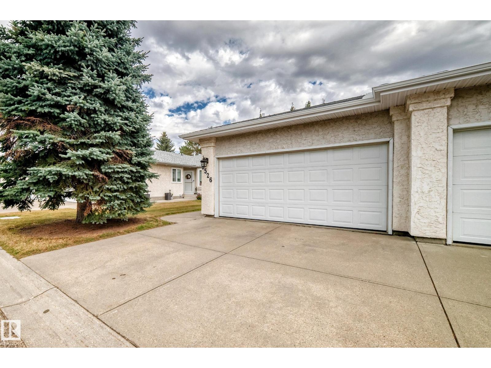 6526 158 AV NW