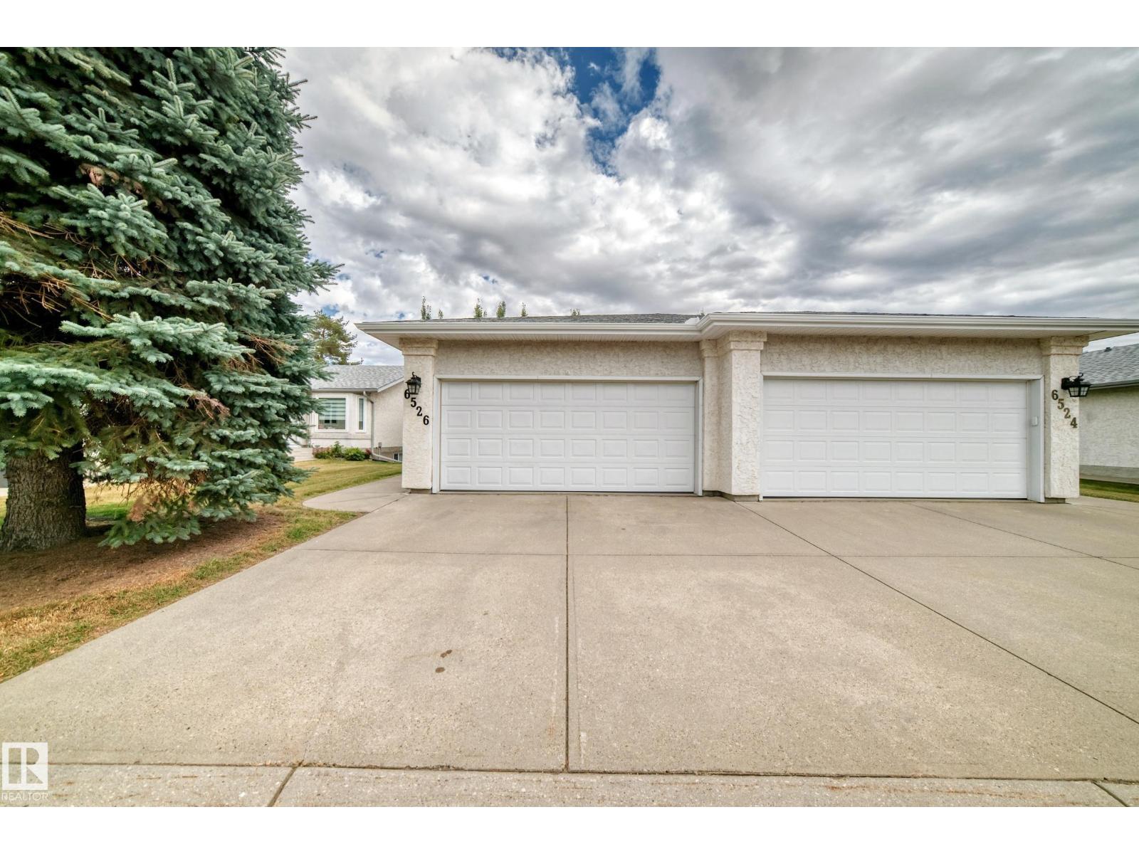 6526 158 AV NW