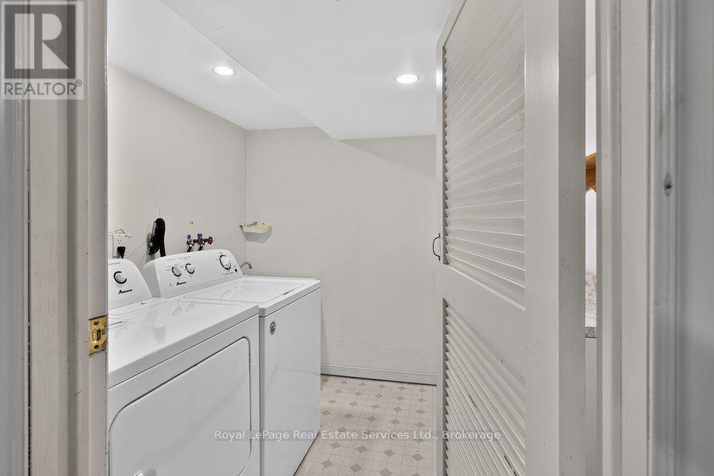1531 Duncan Road, Oakville, Ontario  L6J 2R5 - Photo 37 - W13856868