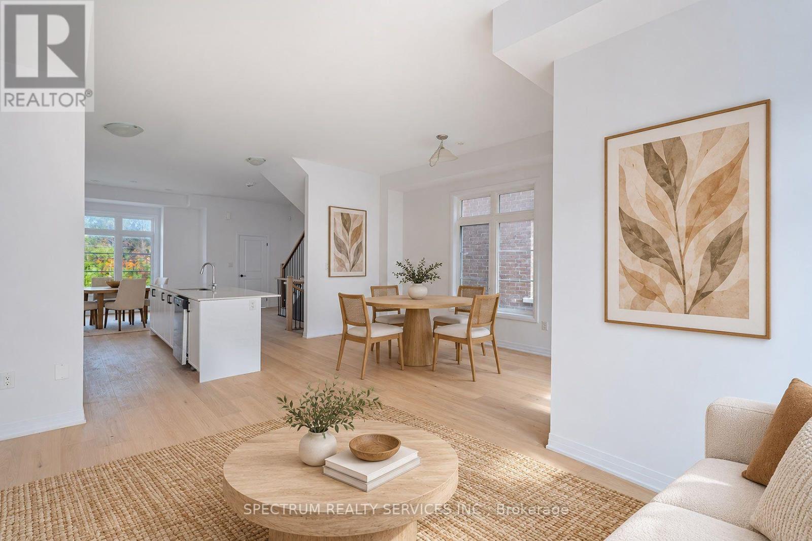 110 De La Roche Drive, Vaughan, Ontario L4H 5G4 - Photo 7 - N13866880