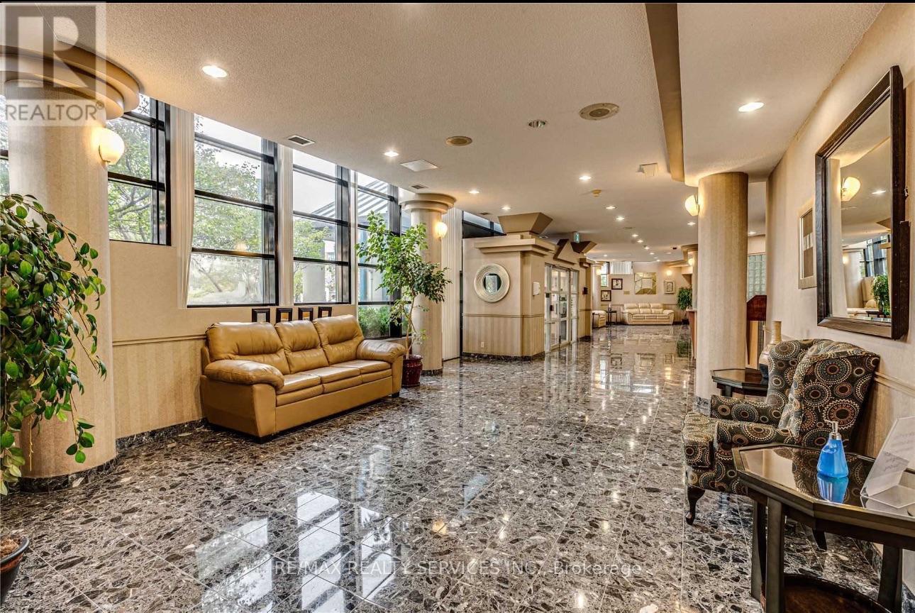 502 - 25 Trailwood Drive, Mississauga (Hurontario), Ontario  L4Z 3K9 - Photo 5 - W13866842