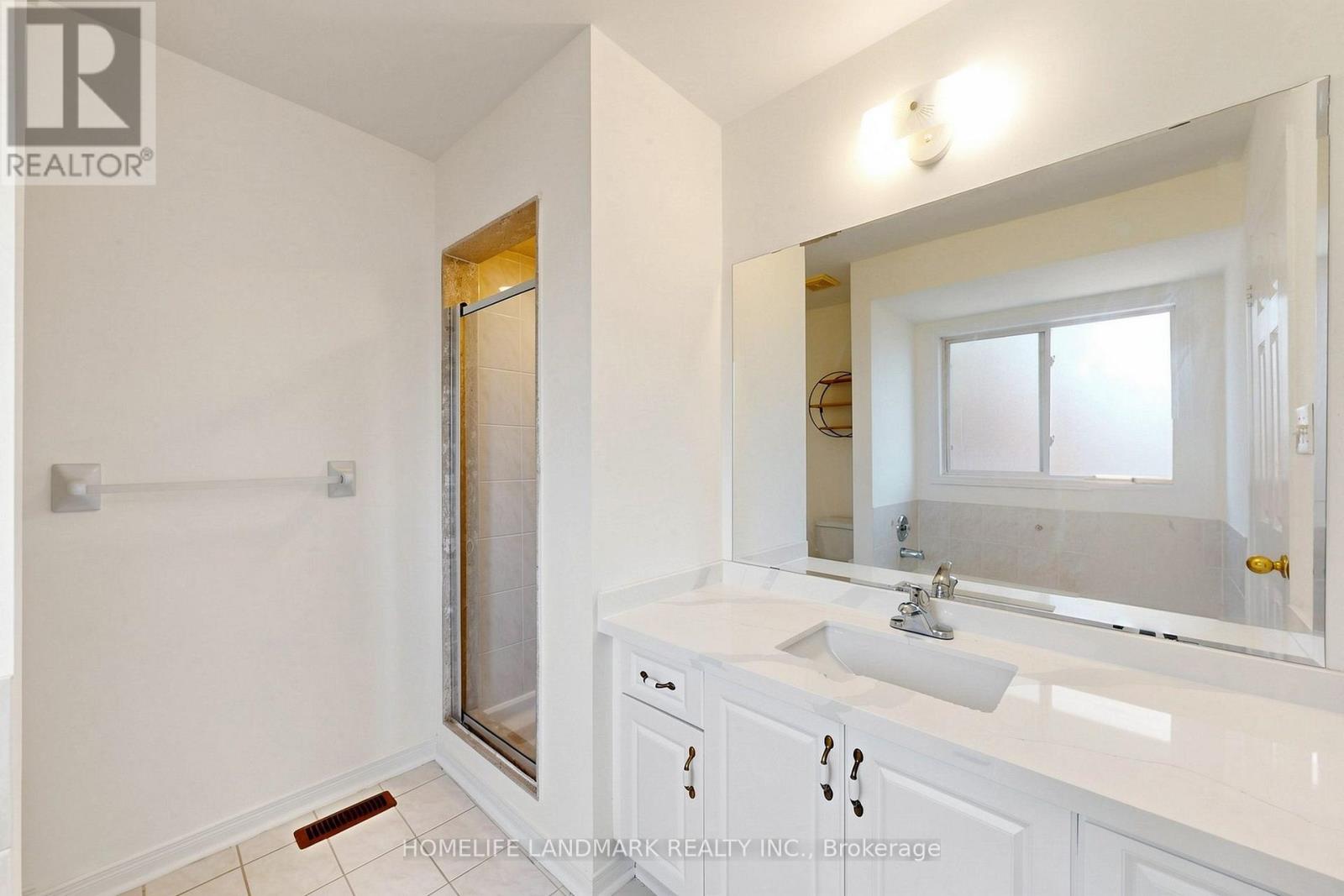 552 Thelma Street, Burlington, Ontario  L7L 6W9 - Photo 31 - W13866856