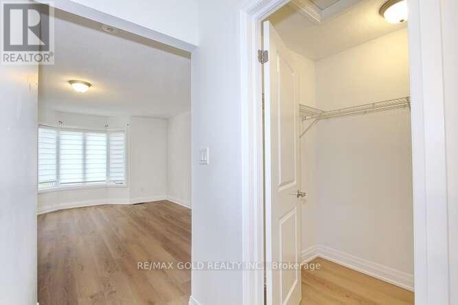 35 Dalbeattie Drive, Brampton, Ontario  L6Y 6H7 - Photo 19 - W13866930