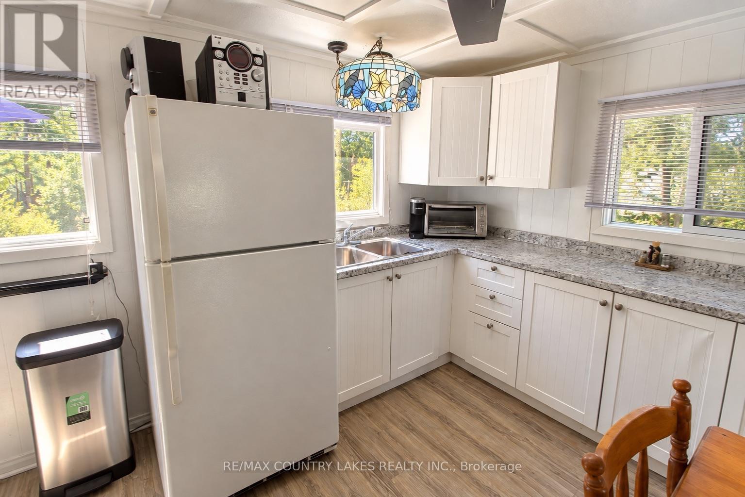 77 Mcguire Beach Road, Kawartha Lakes, Ontario  K0M 2B0 - Photo 10 - X13866870