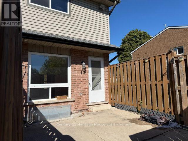 13 - 900 James Street, Woodstock, Ontario  N4S 1S4 - Photo 10 - X13421098