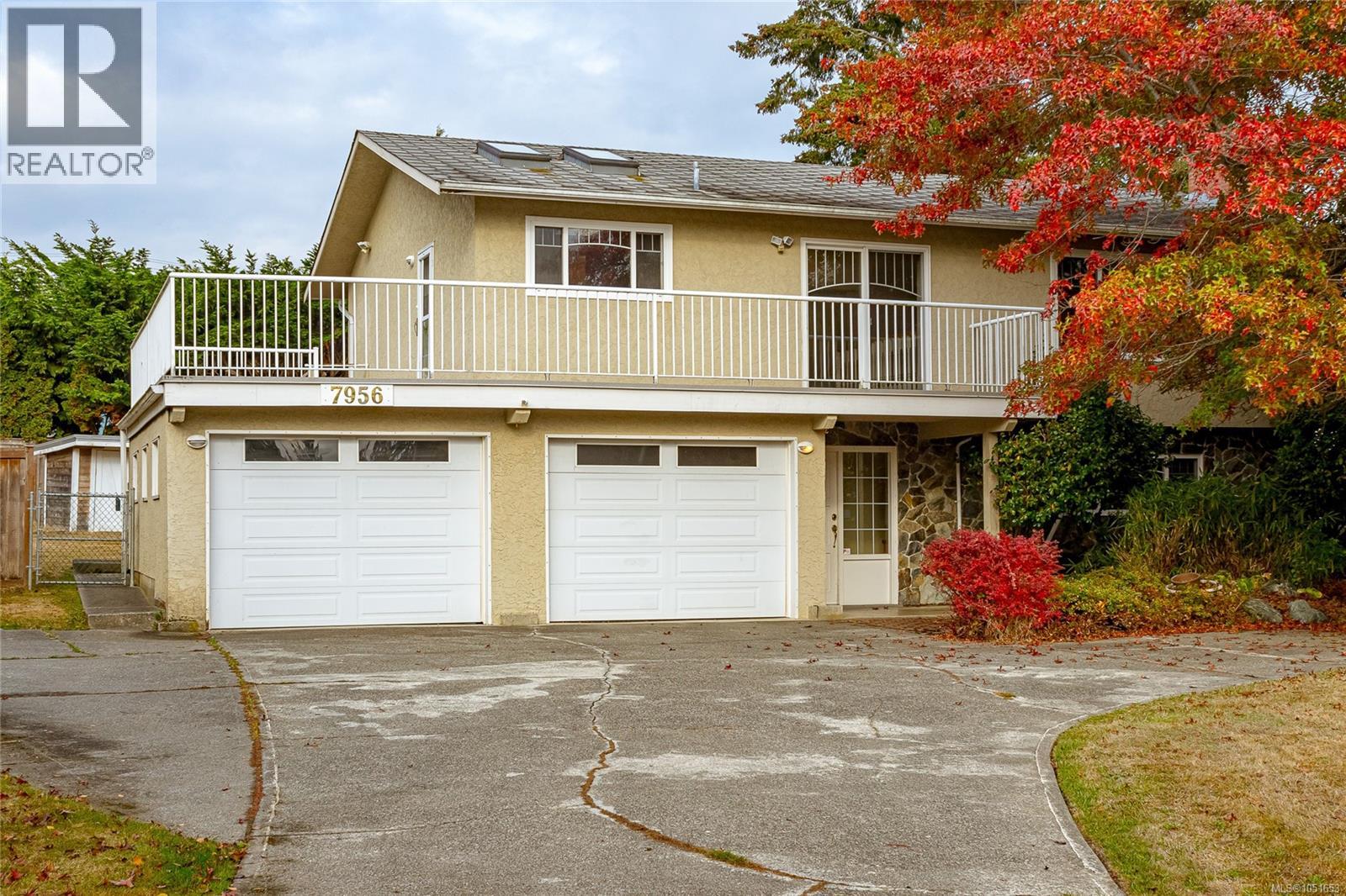 7956 Arthur Dr, Central Saanich, British Columbia