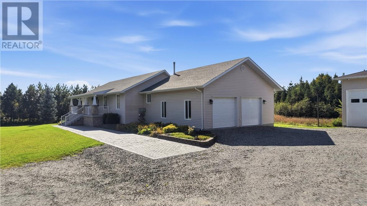 92 Montee Rouleau, Azilda, Ontario  P0M 1B0 - Photo 3 - 2130801