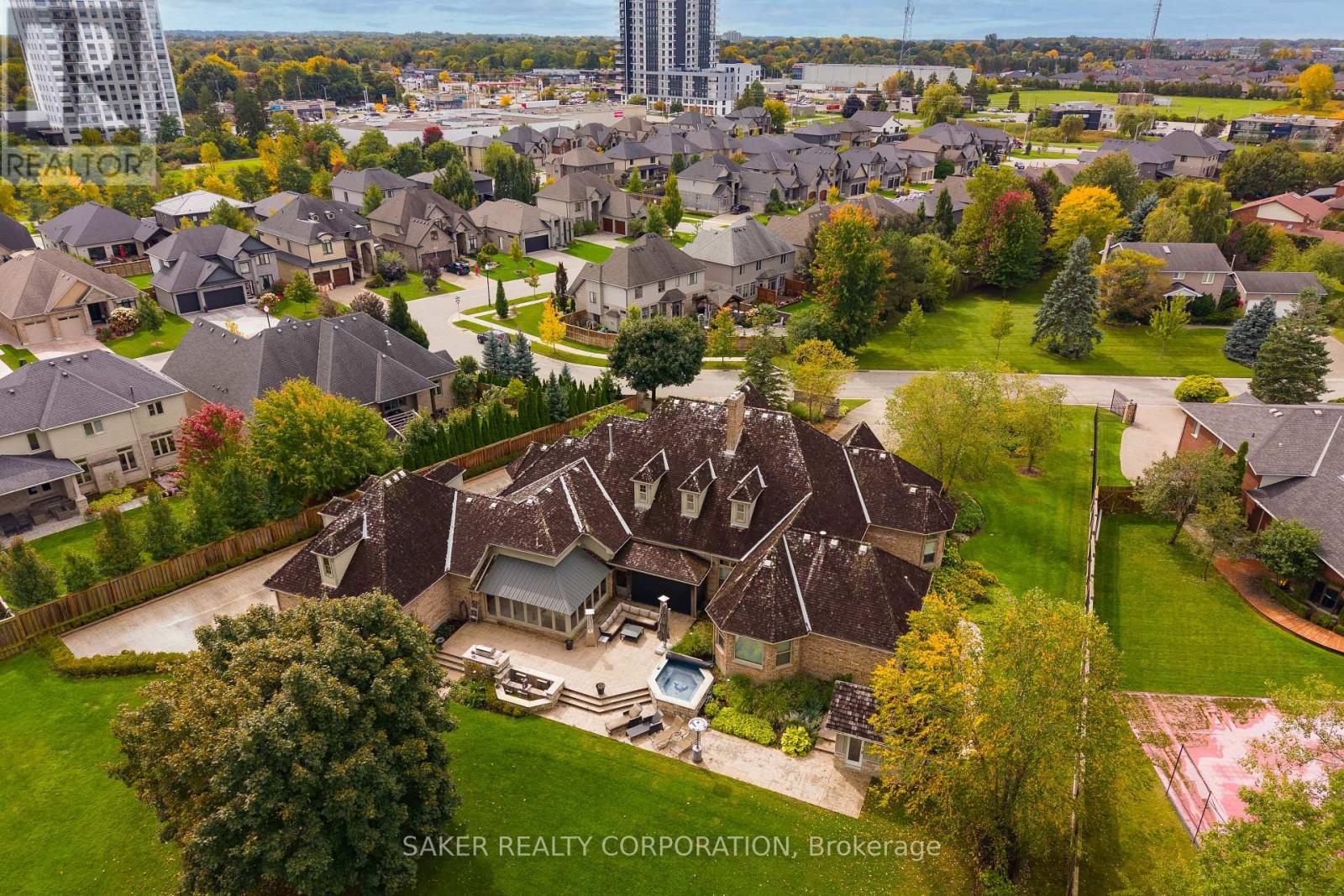 569 Franklinway Gate, London North, Ontario  N6G 5C8 - Photo 2 - X13867074