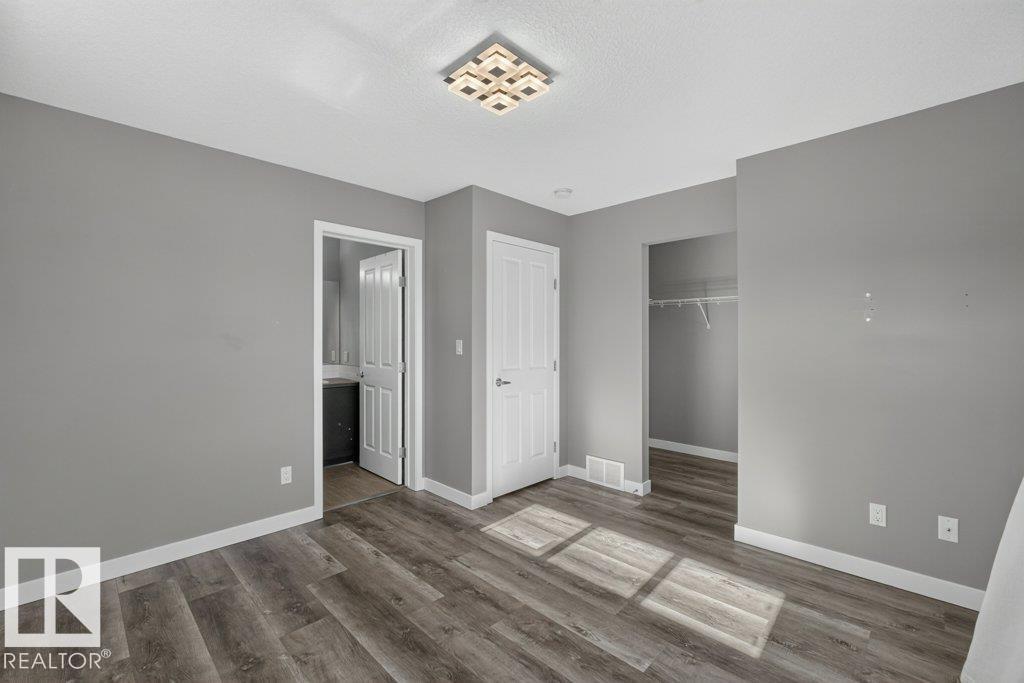 #12 320 SECORD BV NW