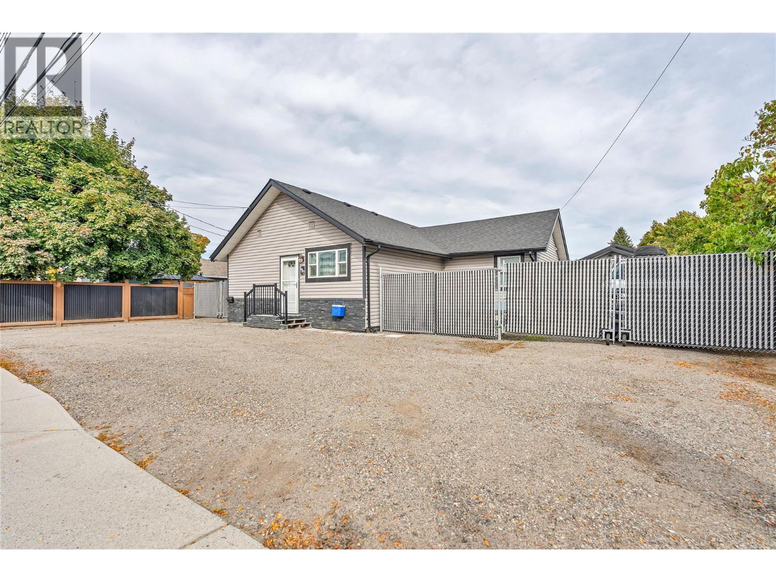 507 Duncan Avenue W, Penticton, British Columbia  V2A 2V8 - Photo 30 - 10402094